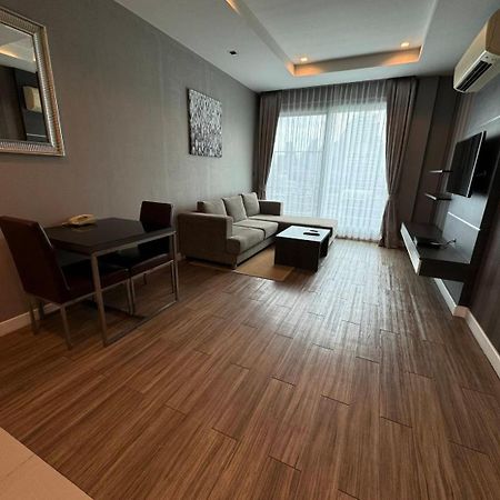 J Residence Thonglor 8 Bangkok Exterior foto