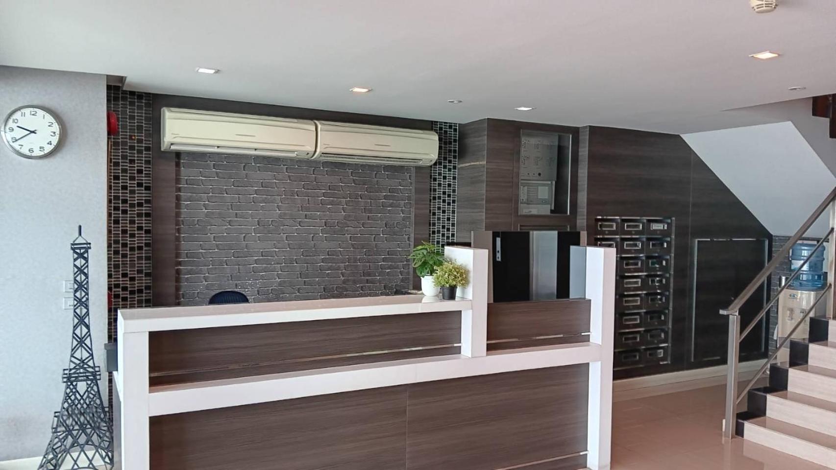 J Residence Thonglor 8 Bangkok Exterior foto